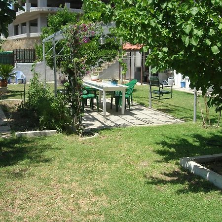 Apartment Next To The Sea In Poseidonia Posidhonía المظهر الخارجي الصورة