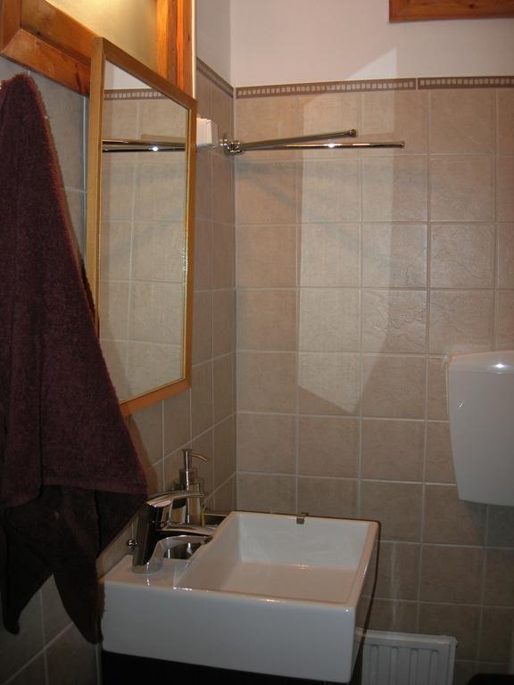 Apartment Next To The Sea In Poseidonia Posidhonía المظهر الخارجي الصورة