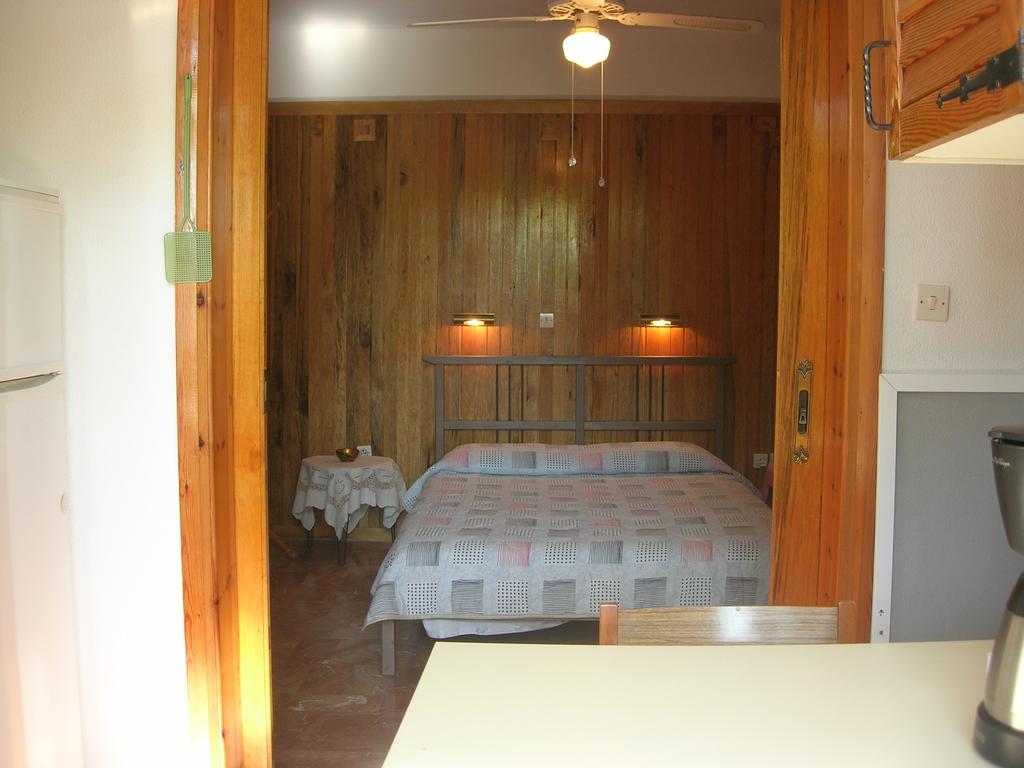 Apartment Next To The Sea In Poseidonia Posidhonía المظهر الخارجي الصورة